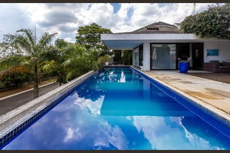 Casa à venda com 796m², 6 quartos e 6 vagas Casa à venda com 796m², 6 quartos e 6 vagasFoto 23