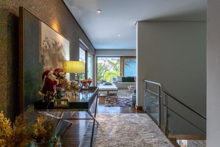 Casa à venda com 796m², 6 quartos e 6 vagas Casa à venda com 796m², 6 quartos e 6 vagasFoto 14