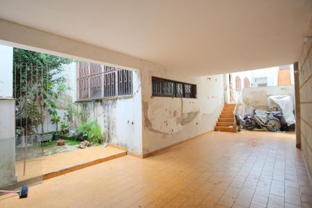 Casa à venda com 200m², 4 quartos e 2 vagasGaragem