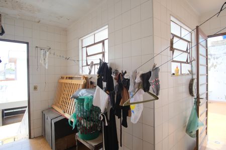 Casa à venda com 200m², 4 quartos e 2 vagasLavanderia