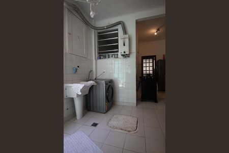 Apartamento à venda com 80m², 2 quartos e sem vaga Apartamento à venda com 80m², 2 quartos e sem vagaÁrea de serviço