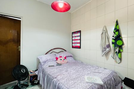 Casa à venda com 122m², 3 quartos e 2 vagas Casa à venda com 122m², 3 quartos e 2 vagasCasa 2 - Quarto