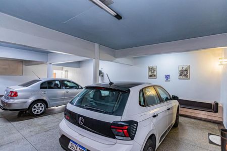 Casa à venda com 590m², 3 quartos e 8 vagasGaragem
