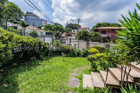 Casa à venda com 590m², 3 quartos e 8 vagasJardim