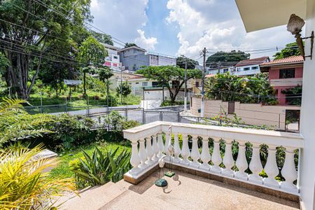 Casa à venda com 590m², 3 quartos e 8 vagasHall de entrada