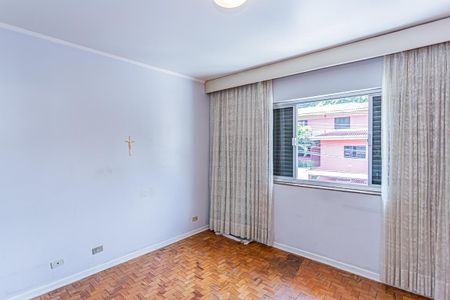 Casa à venda com 590m², 3 quartos e 8 vagasSuite