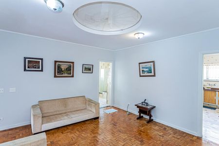 Casa à venda com 590m², 3 quartos e 8 vagasHall dos quartos