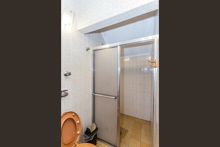 Casa à venda com 590m², 3 quartos e 8 vagasBanheiro Social 2