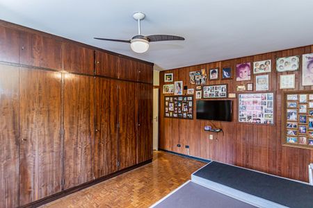 Casa à venda com 590m², 3 quartos e 8 vagasQuarto 2