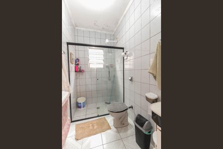 Casa à venda com 160m², 2 quartos e 1 vaga Casa à venda com 160m², 2 quartos e 1 vagaBanheiro