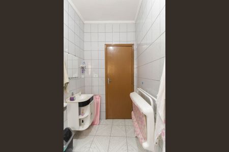 Casa à venda com 160m², 2 quartos e 1 vaga Casa à venda com 160m², 2 quartos e 1 vagaBanheiro