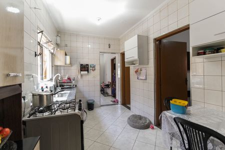Casa à venda com 160m², 2 quartos e 1 vaga Casa à venda com 160m², 2 quartos e 1 vagaCozinha