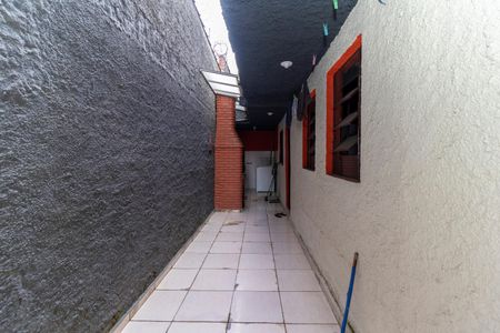 Casa à venda com 149m², 2 quartos e 2 vagas Casa à venda com 149m², 2 quartos e 2 vagasCorredor Externo