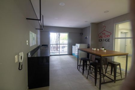 Studio para alugar com 37m², 1 quarto e sem vaga Studio para alugar com 37m², 1 quarto e sem vagaÁrea comum - Lavanderia