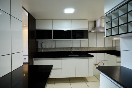 Apartamento para alugar com 88m², 3 quartos e 2 vagasCozinha