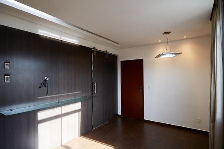 Apartamento para alugar com 88m², 3 quartos e 2 vagasSala