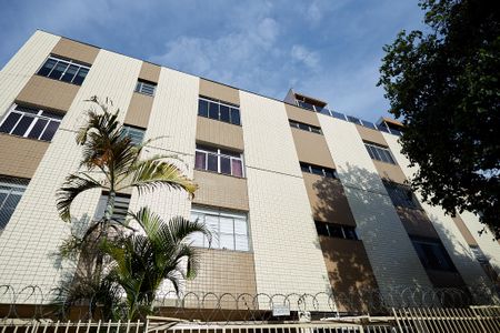 Apartamento para alugar com 88m², 3 quartos e 2 vagasFachada