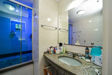 Apartamento à venda com 188m², 3 quartos e 1 vagaBanheiro da Suíte