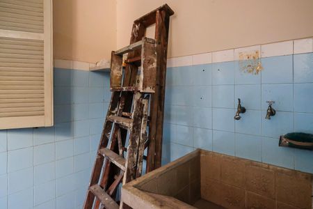 Casa à venda com 128m², 3 quartos e 2 vagasÁrea de serviço