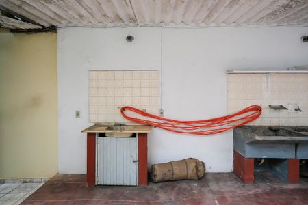 Casa à venda com 128m², 3 quartos e 2 vagasÁrea de serviço