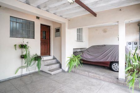 Casa à venda com 128m², 3 quartos e 2 vagasGaragem