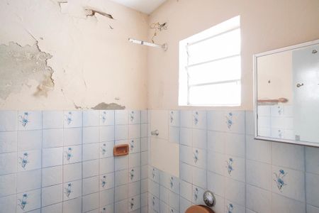 Casa à venda com 128m², 3 quartos e 2 vagasBanheiro edícula