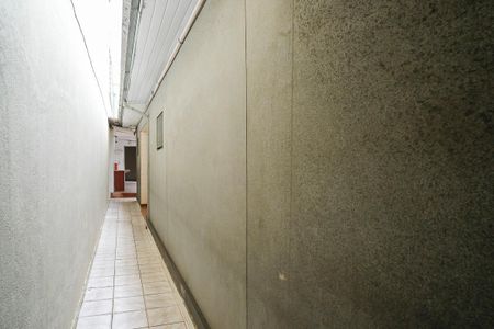 Casa à venda com 128m², 3 quartos e 2 vagasCorredor