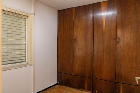 Casa à venda com 305m², 3 quartos e 3 vagasQuarto de Serviço