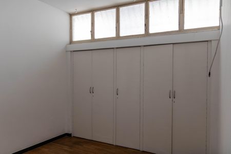 Casa à venda com 305m², 3 quartos e 3 vagasSala 2