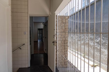 Casa à venda com 305m², 3 quartos e 3 vagasÁrea de Serviço