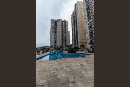 Apartamento à venda com 94m², 3 quartos e 1 vagaPiscina