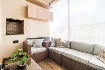 Apartamento à venda com 94m², 3 quartos e 1 vaga Apartamento à venda com 94m², 3 quartos e 1 vagaVaranda gourmet