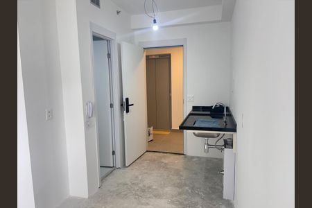 Studio à venda com 21m², 1 quarto e sem vaga Studio à venda com 21m², 1 quarto e sem vagaFoto 06