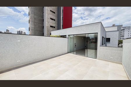 Apartamento à venda com 140m², 3 quartos e 4 vagas Apartamento à venda com 140m², 3 quartos e 4 vagasCobertura