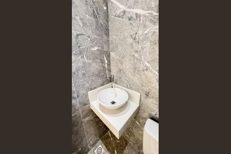 Apartamento à venda com 140m², 3 quartos e 4 vagas Apartamento à venda com 140m², 3 quartos e 4 vagasCobertura - Banheiro