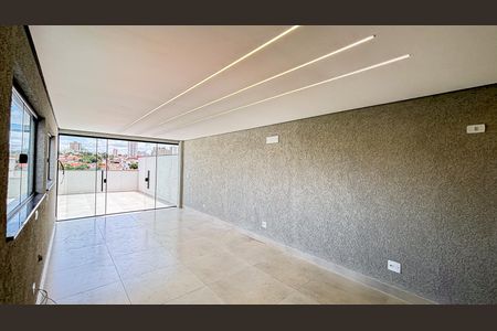 Apartamento à venda com 140m², 3 quartos e 4 vagas Apartamento à venda com 140m², 3 quartos e 4 vagasCobertura