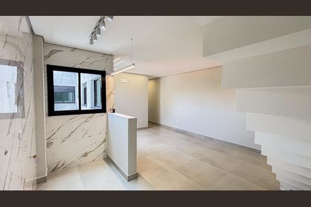 Apartamento à venda com 140m², 3 quartos e 4 vagas Apartamento à venda com 140m², 3 quartos e 4 vagasCozinha