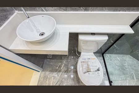 Apartamento à venda com 140m², 3 quartos e 4 vagas Apartamento à venda com 140m², 3 quartos e 4 vagasBanheiro