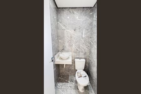 Apartamento à venda com 140m², 3 quartos e 4 vagas Apartamento à venda com 140m², 3 quartos e 4 vagasCobertura - Banheiro