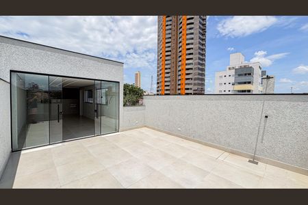 Apartamento à venda com 140m², 3 quartos e 4 vagas Apartamento à venda com 140m², 3 quartos e 4 vagasCobertura