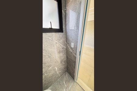 Apartamento à venda com 140m², 3 quartos e 4 vagas Apartamento à venda com 140m², 3 quartos e 4 vagasCobertura - Banheiro