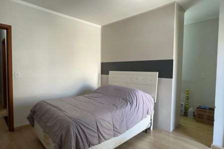 Casa à venda com 139m², 3 quartos e 4 vagasQuarto 1 suite