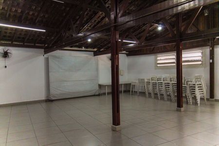 Apartamento à venda com 52m², 2 quartos e 1 vagaSalão de festas