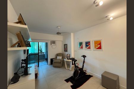 Apartamento à venda com 240m², 4 quartos e 3 vagasQuarto 2