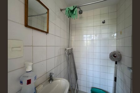 Apartamento à venda com 240m², 4 quartos e 3 vagasÁrea de Serviço - Banheiro