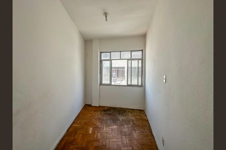 Apartamento à venda com 40m², 1 quarto e sem vaga Apartamento à venda com 40m², 1 quarto e sem vagaSala