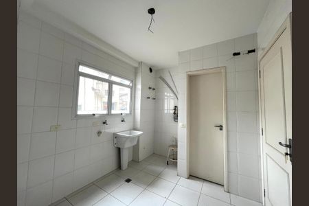 Apartamento para alugar com 123m², 4 quartos e 2 vagas Apartamento para alugar com 123m², 4 quartos e 2 vagasÁrea de Serviço