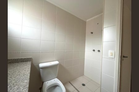 Apartamento para alugar com 123m², 4 quartos e 2 vagas Apartamento para alugar com 123m², 4 quartos e 2 vagasBanheiro da Suíte 2