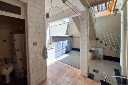 Casa à venda com 190m², 3 quartos e 3 vagas Casa à venda com 190m², 3 quartos e 3 vagasÁrea de Serviço