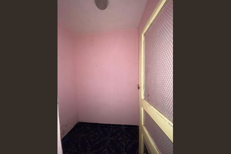 Casa à venda com 264m², 5 quartos e 3 vagas Casa à venda com 264m², 5 quartos e 3 vagasCanil
